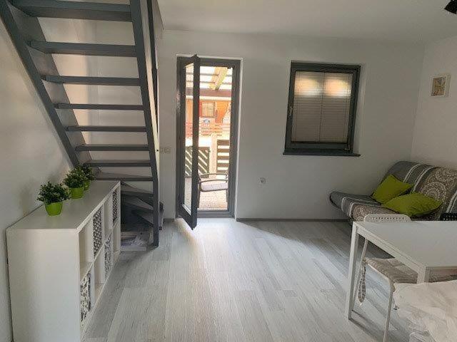 דירות קטז אוב סבי Apartma Ziva Hiska 92 מראה חיצוני תמונה